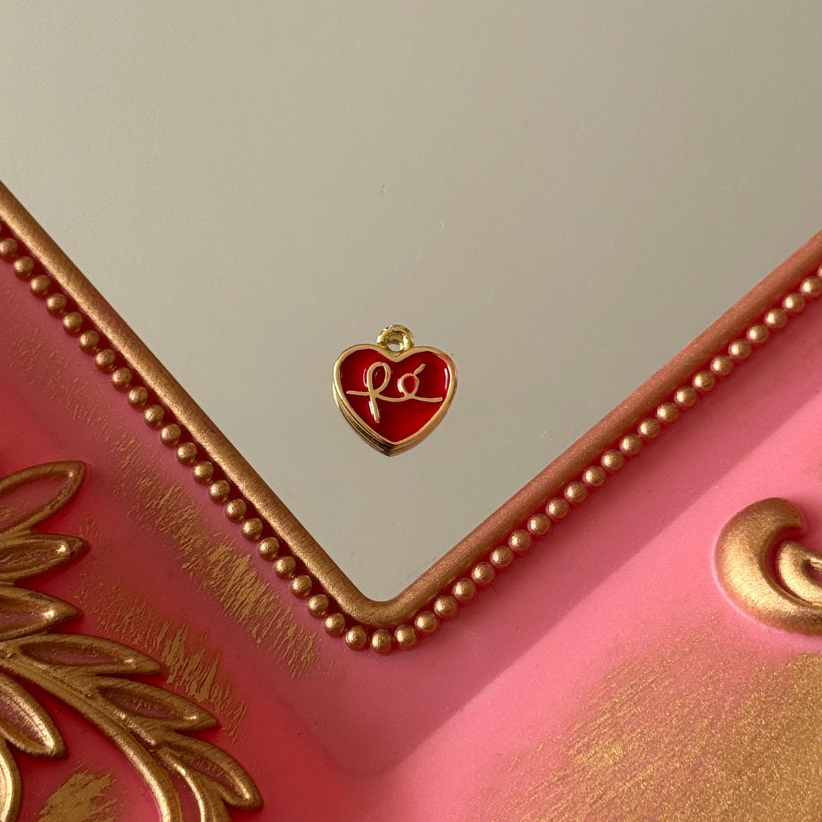 Charm Fe Esmaltado Colores Baño de oro