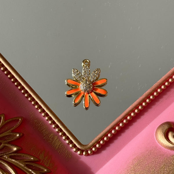 Charm Flor Circones Colores Baño de oro