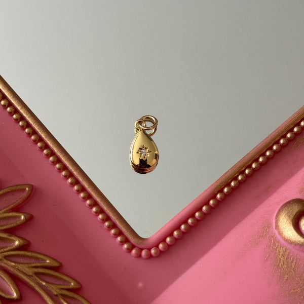 Charm Formas con Circón Baño de oro