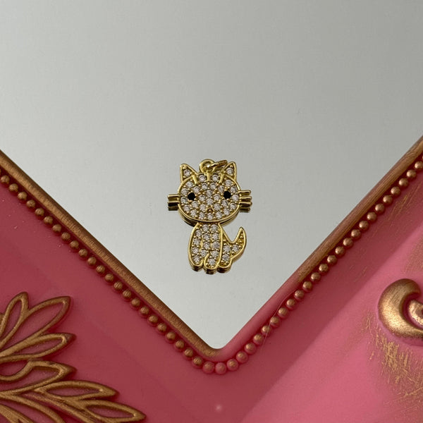 Charm Gatito Circones Baño de oro