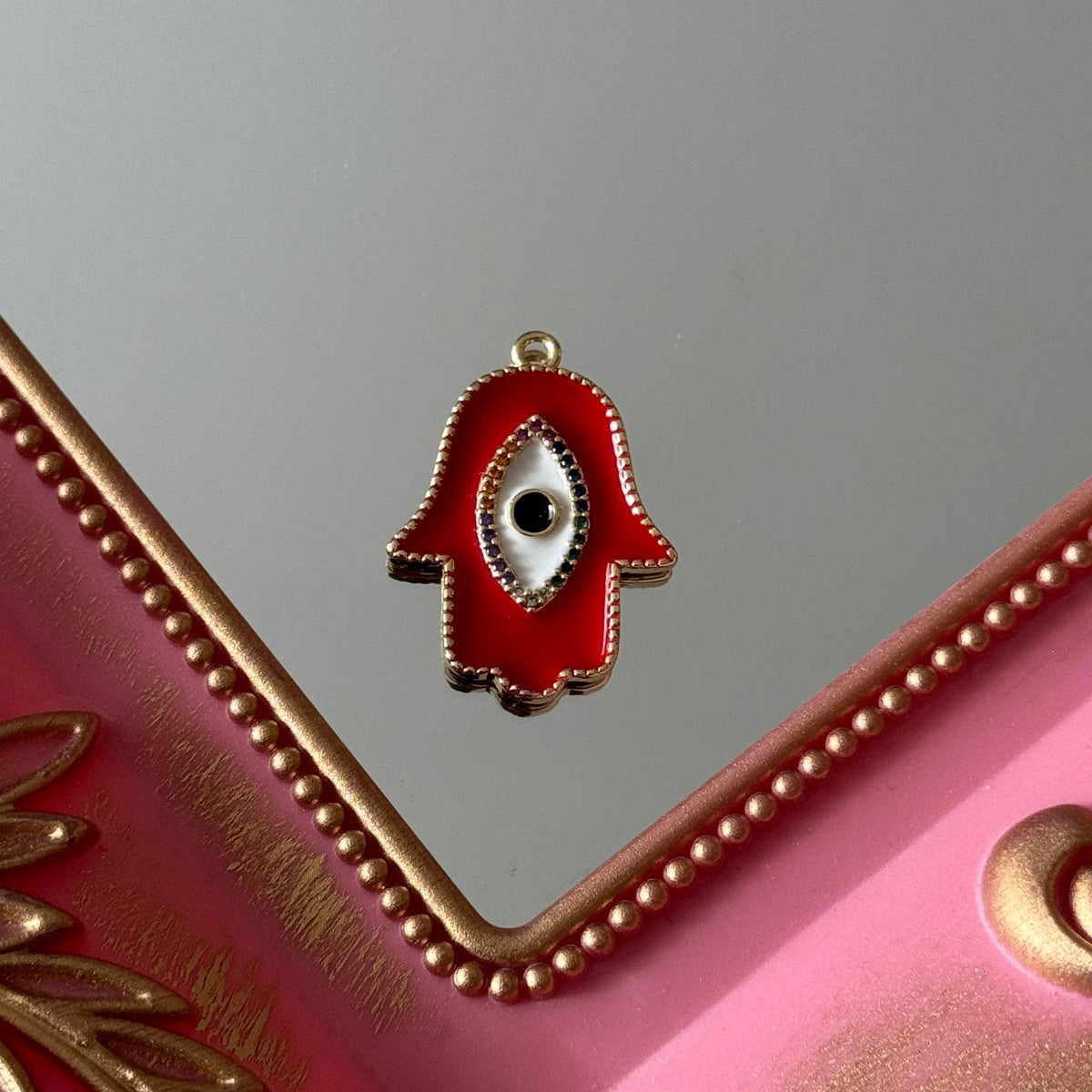 Charm Mano de Fátima Esmaltada Colores Baño de oro