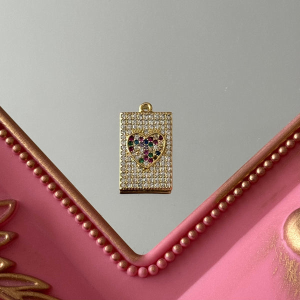 Charm Medalla Corazón Circones de Colores Baño de oro