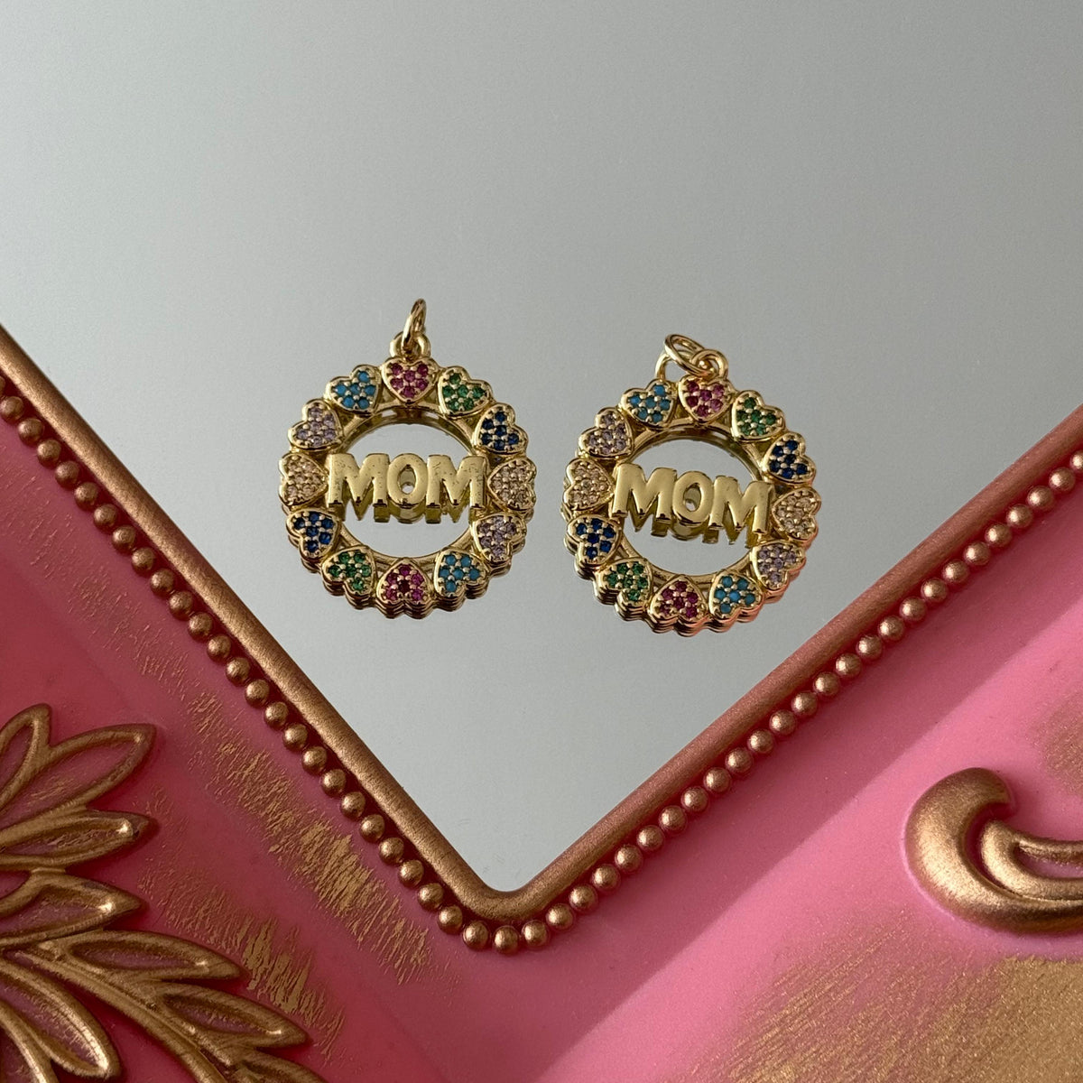 Charm Mom Circones Colores Baño de oro