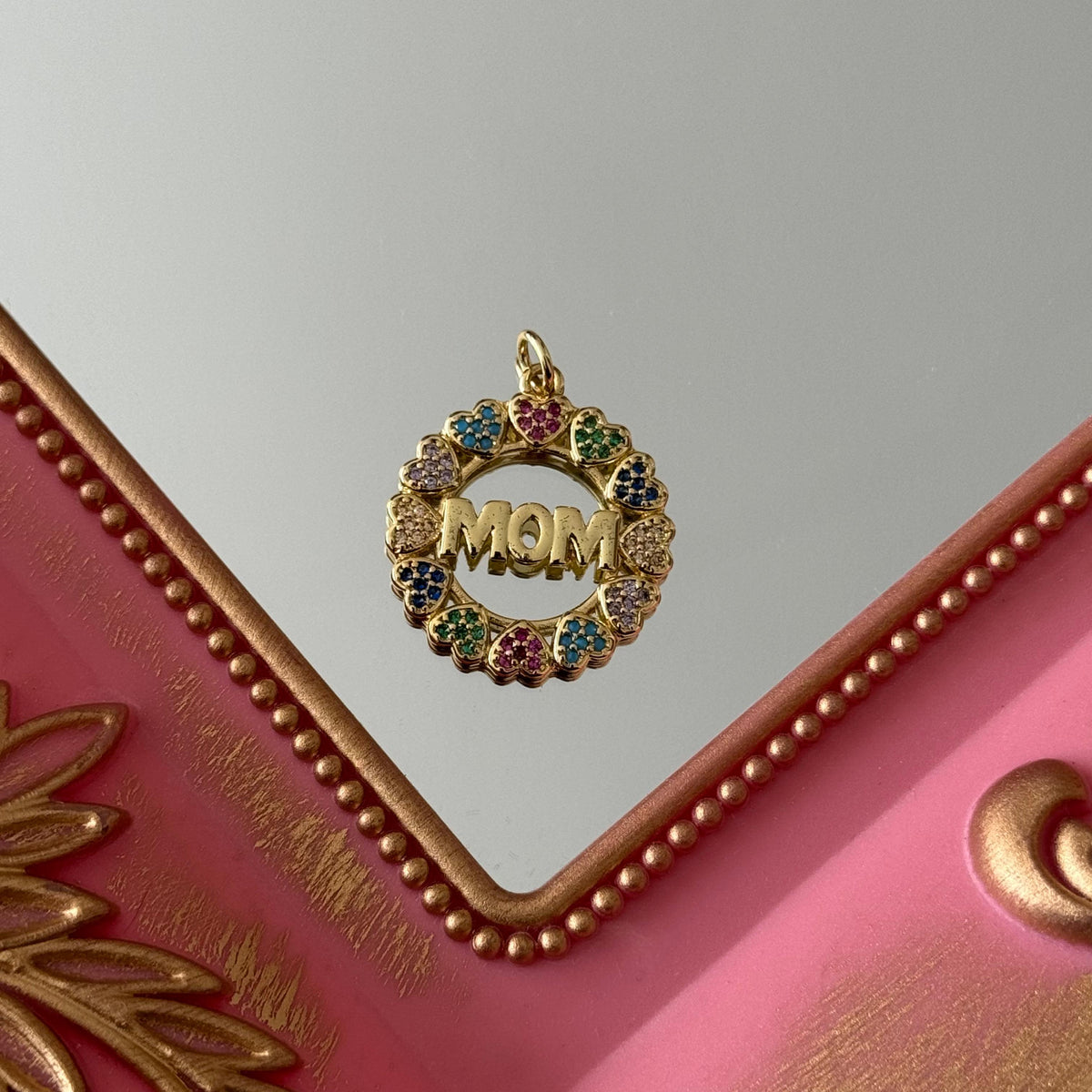 Charm Mom Circones Colores Baño de oro