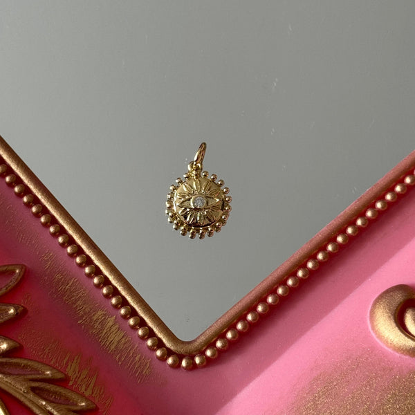 Charm Ojo Protector Esferas Baño de oro