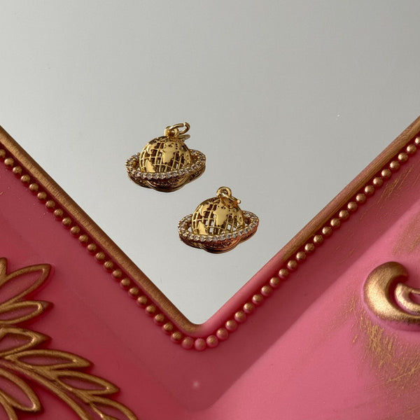 Charm Planeta Circones Baño de oro