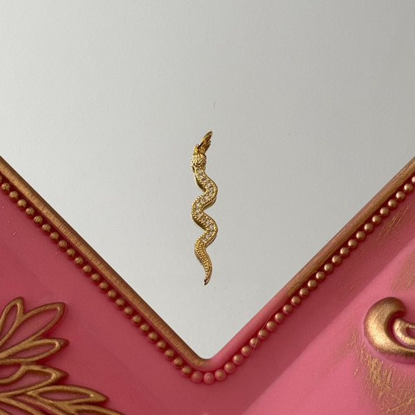 Charm Snake Circones Baño de oro