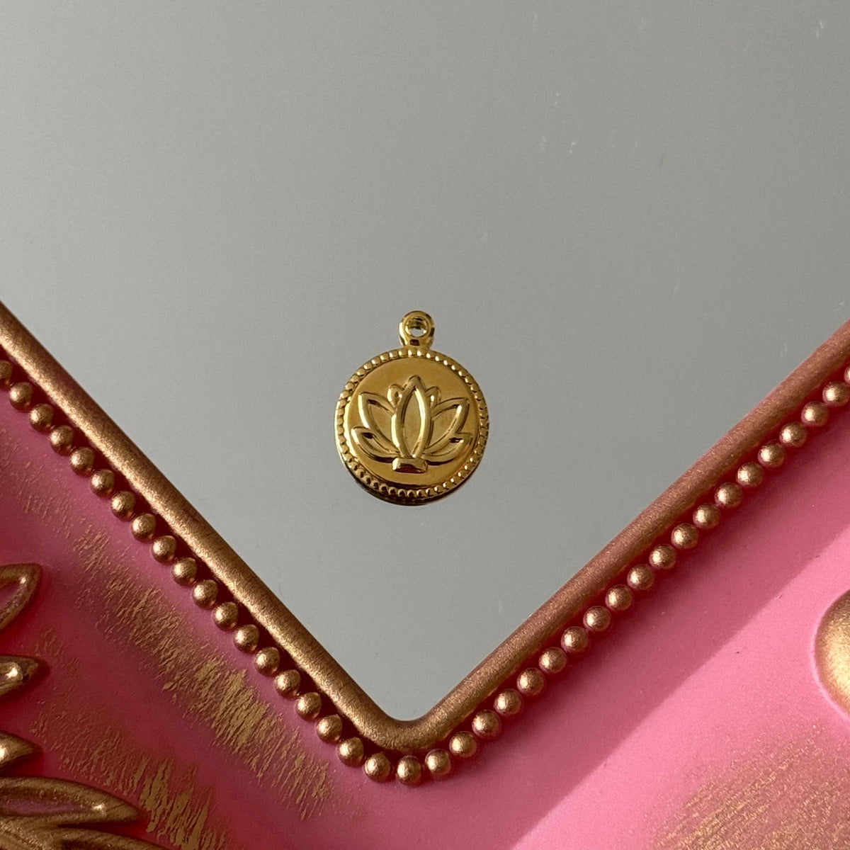 Charm Trébol Baño de oro
