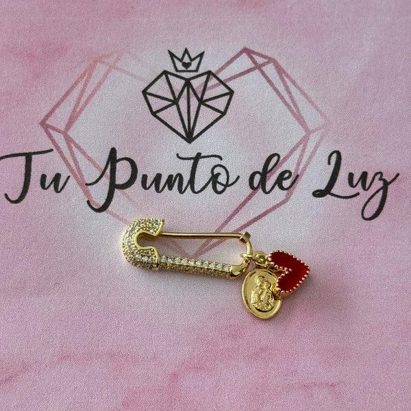 Prendedor Virgen del Carmen y Corazón Rojo Baño de oro