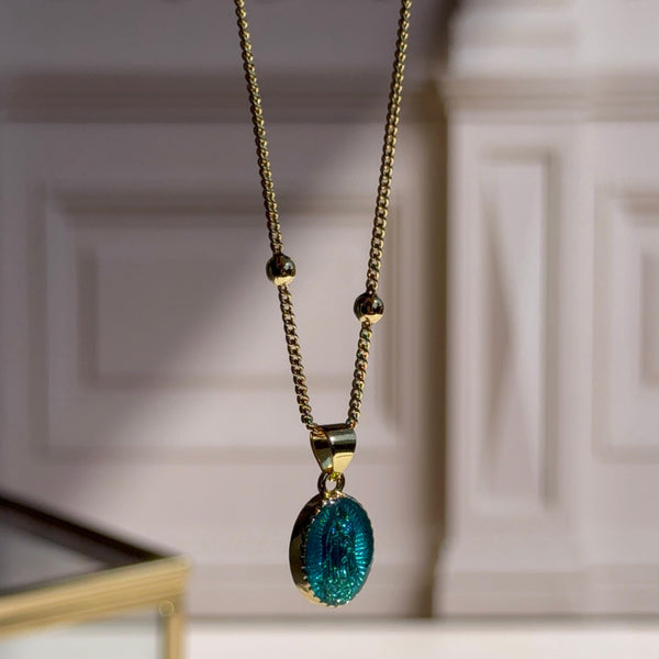 Collar Virgen de Guadalupe Turquesa