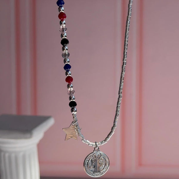 Collar San Benito con Cristales y Estrella