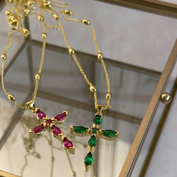 Collar Cruz Circones
