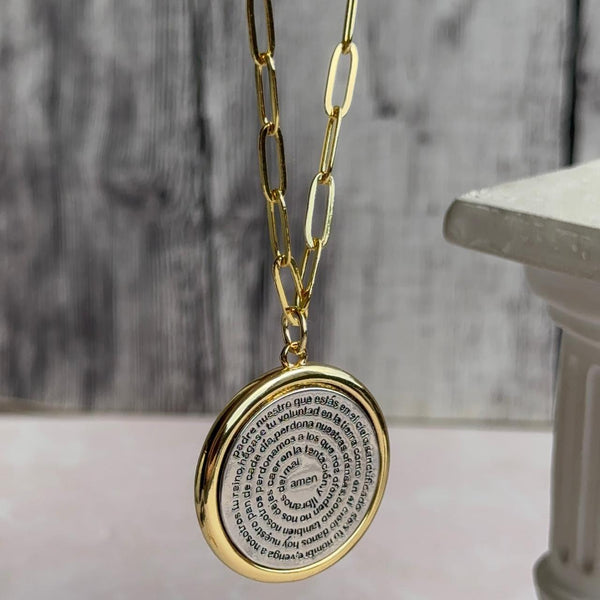 Collar Medallón Padre Nuestro
