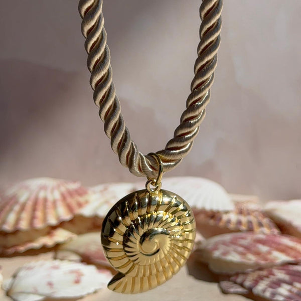 Collar Cordón de Seda Beige - Caracola