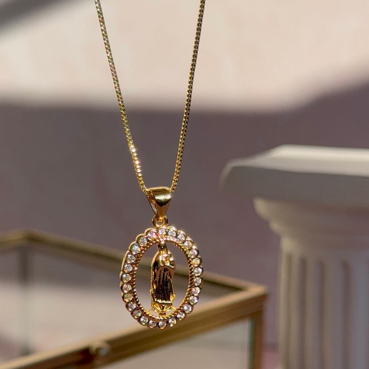 Collar Virgen de Guadalupe Circones