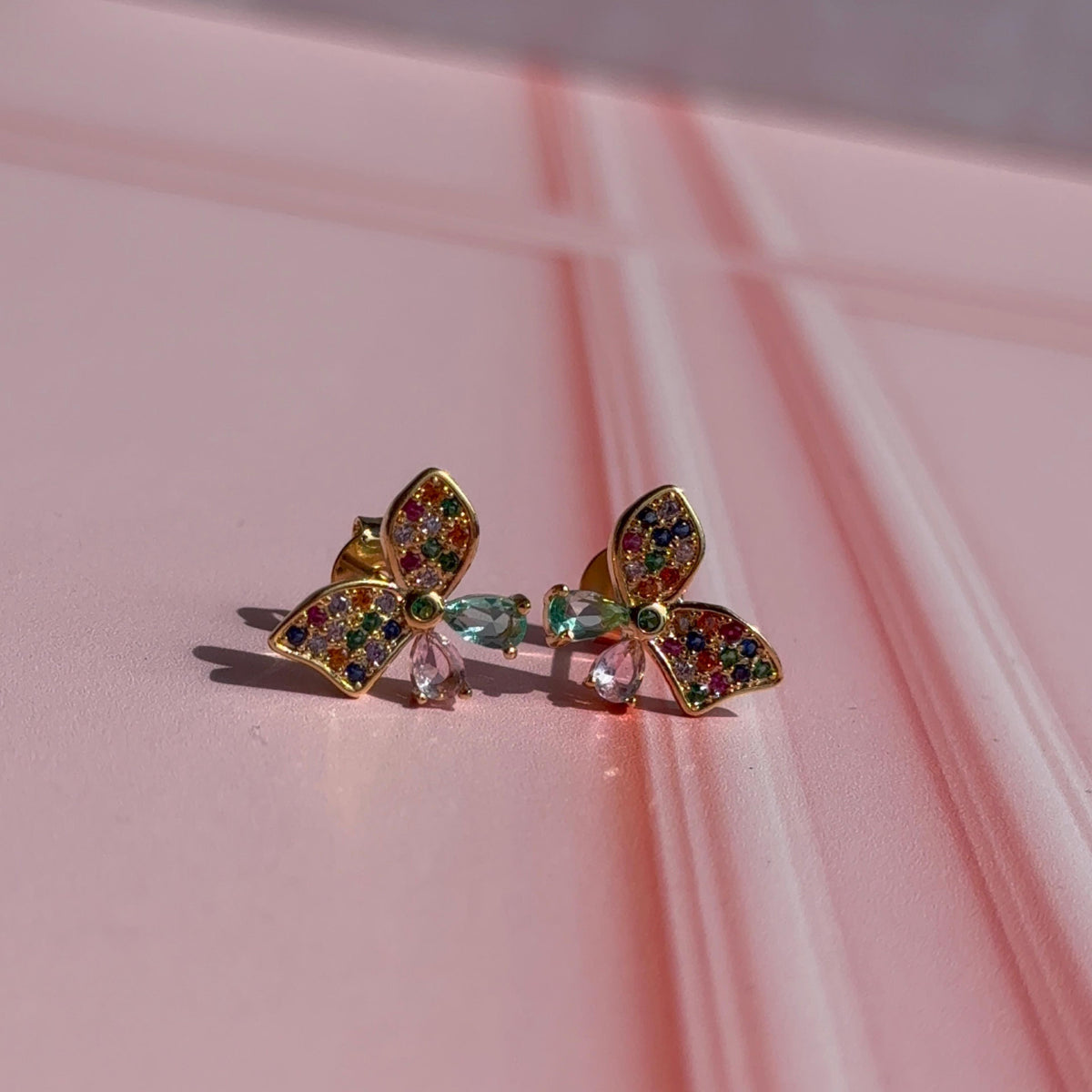 Aros Mariposa Baño de oro