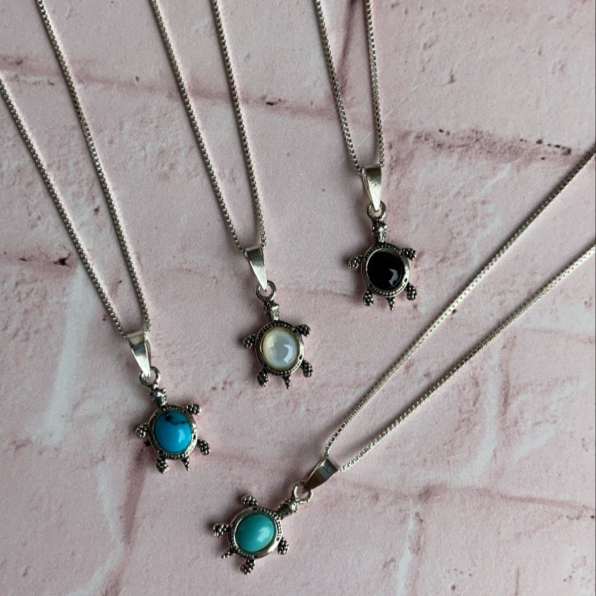 Collar Tortuguita de Mar Plata 925