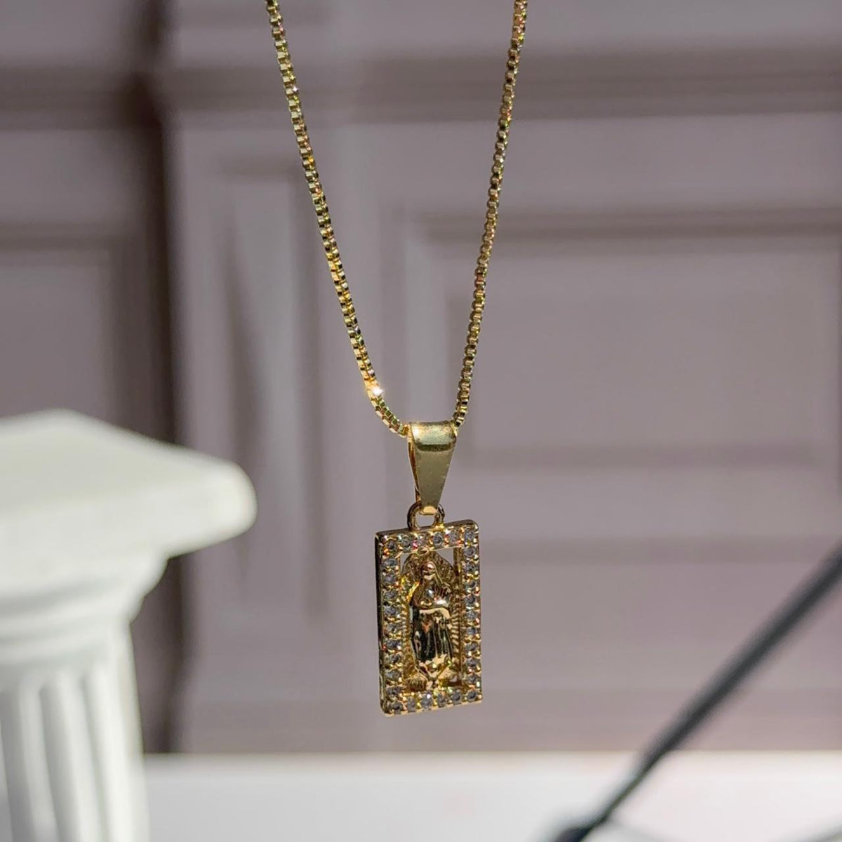 Collar Virgen de Guadalupe Rectangular Circones