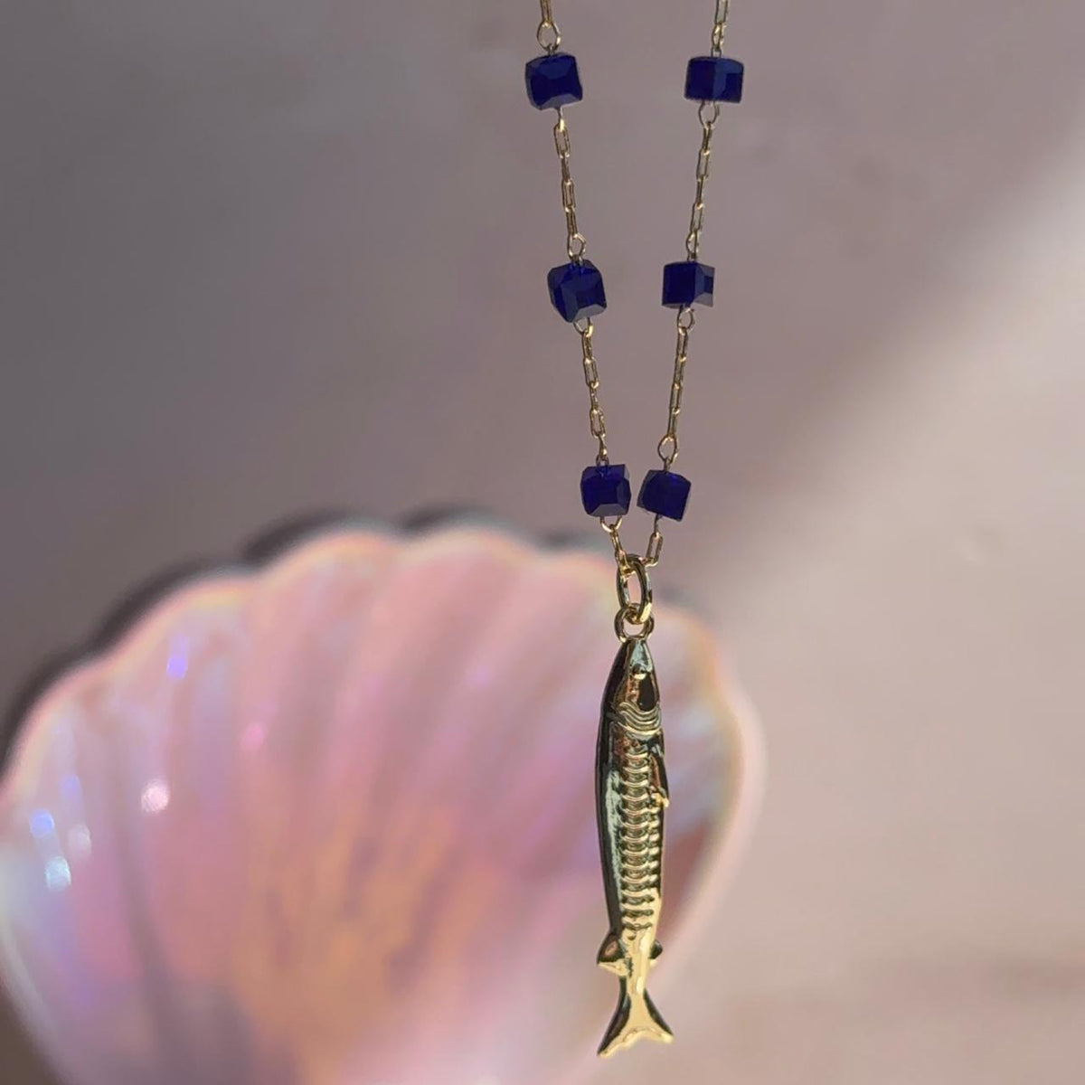 Collar Fish