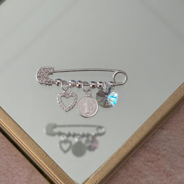 Prendedor San Benito, Corazón y Cristal