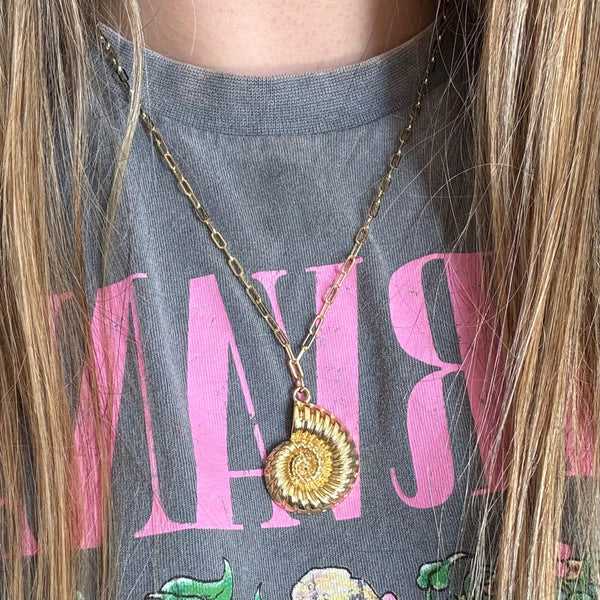 Collar Maxi Caracola Baño de Oro