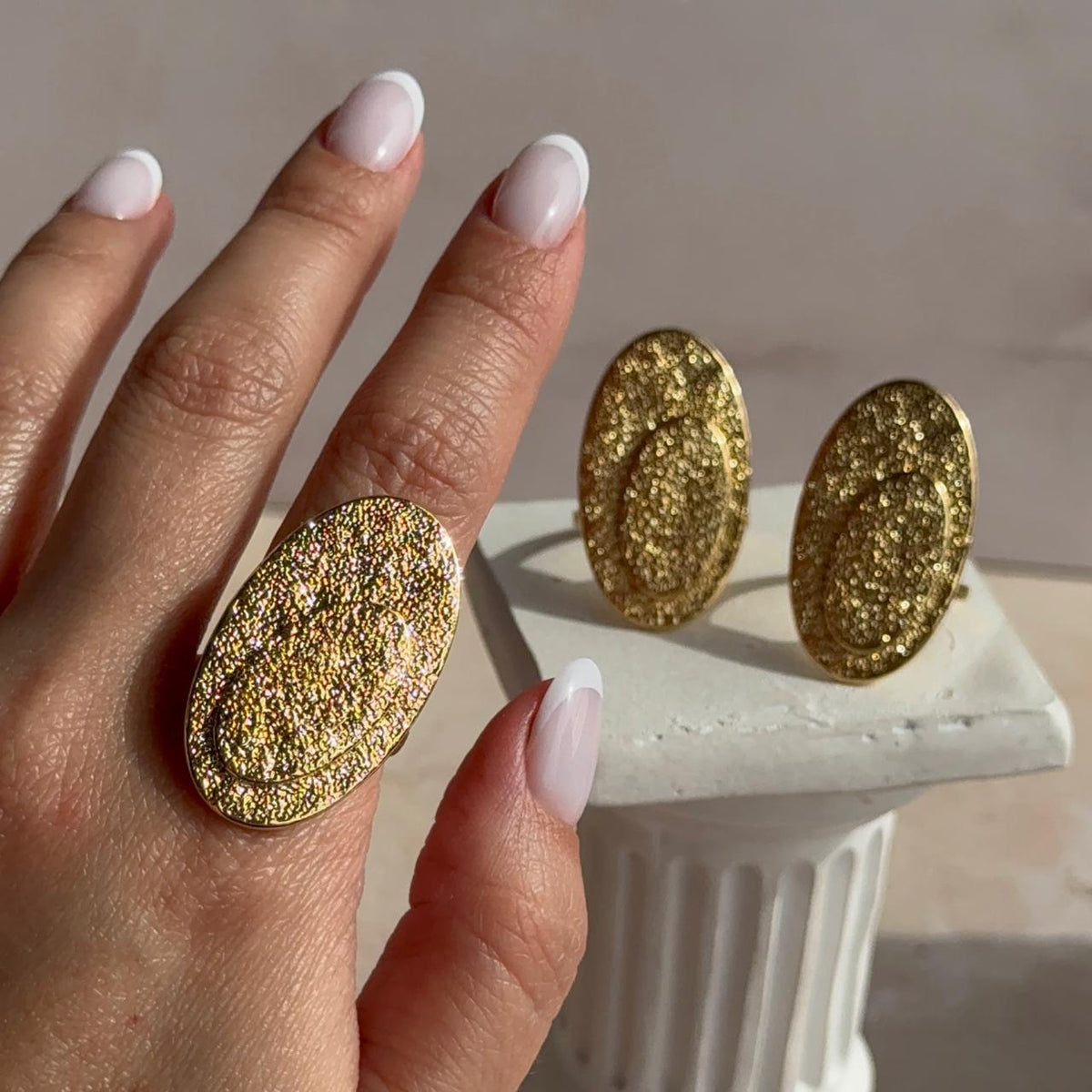 Anillo Bruna