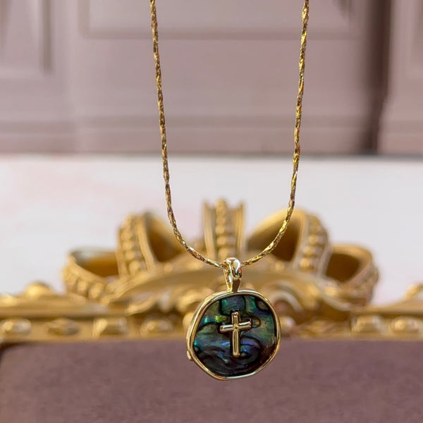 Collar Medallita Cruz Tornasol