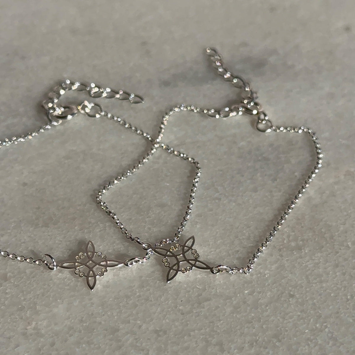 Pulsera Nudo de Bruja II
