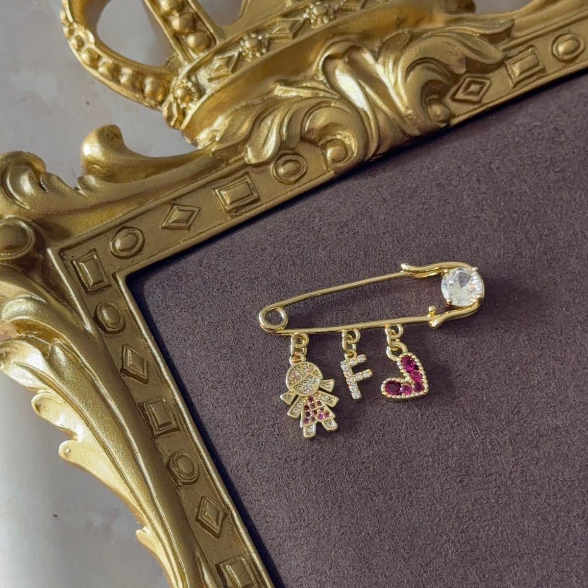Prendedor Hija con Letra Personalizada