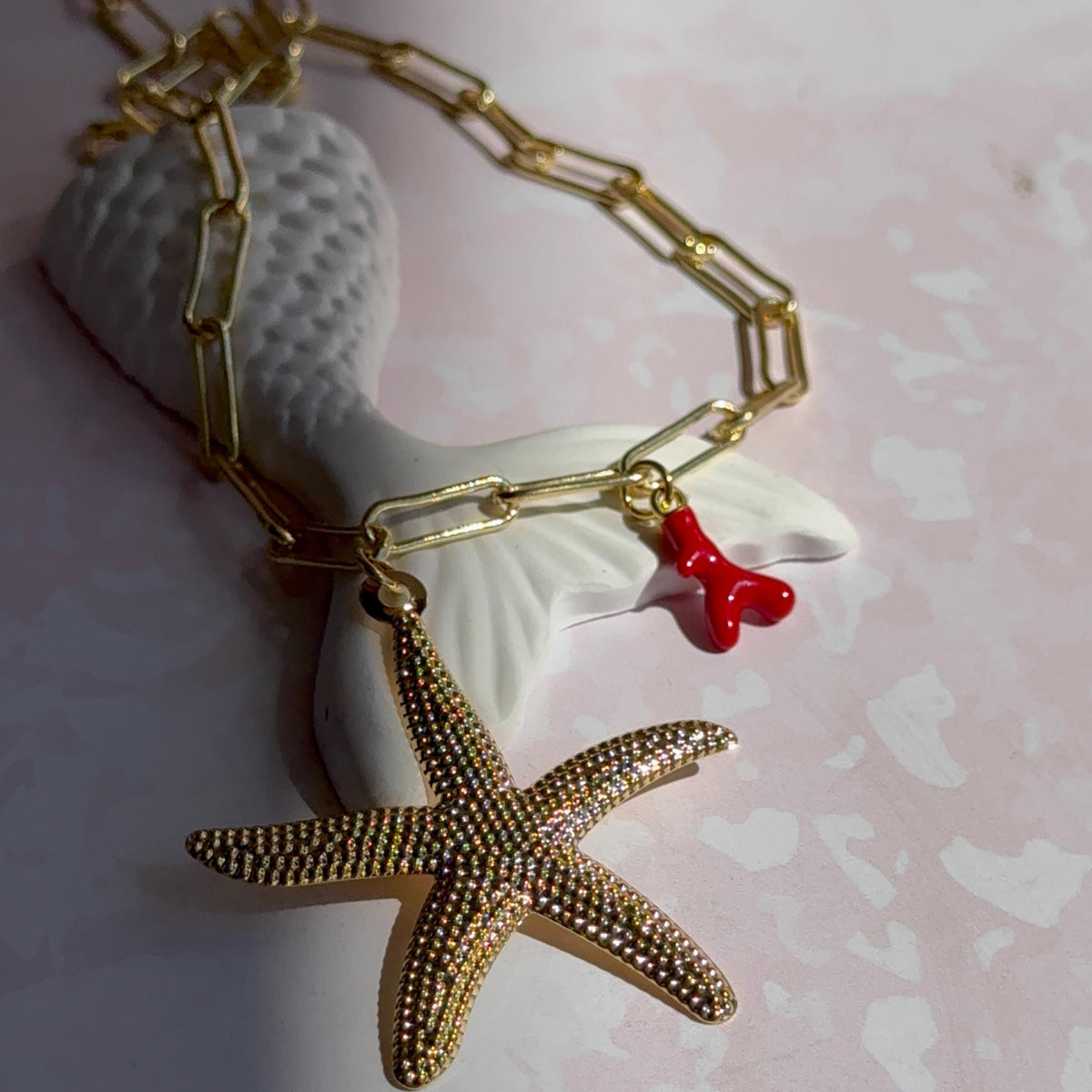 Collar Maxi Estrella de Mar y Coral Rojo