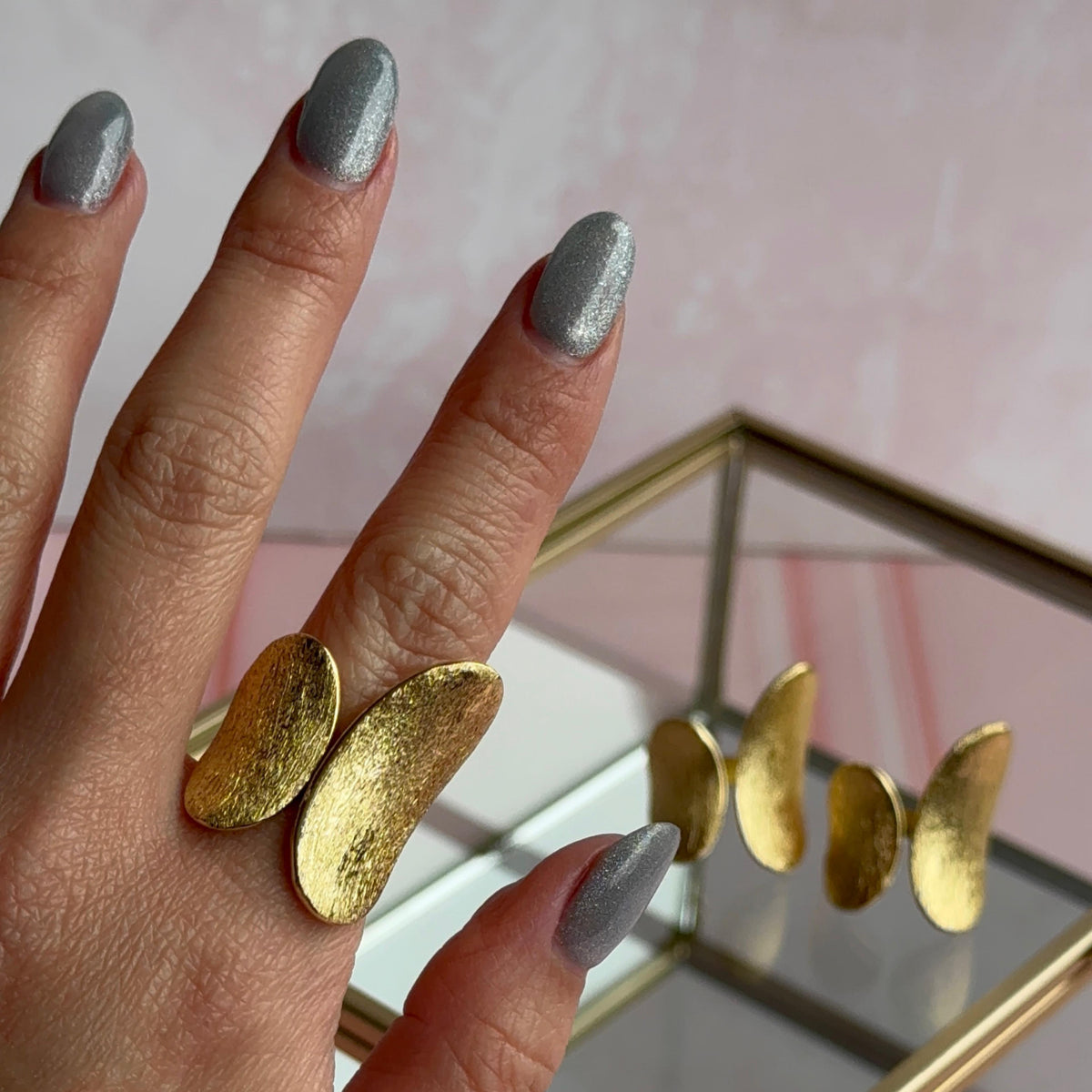Anillo Genoveva