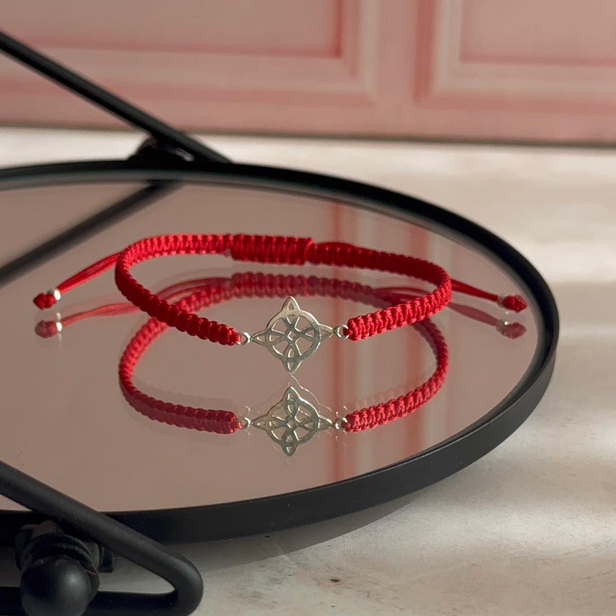Pulsera Roja Nudo de Bruja