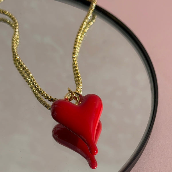 Collar Corazón Rojo Alargado