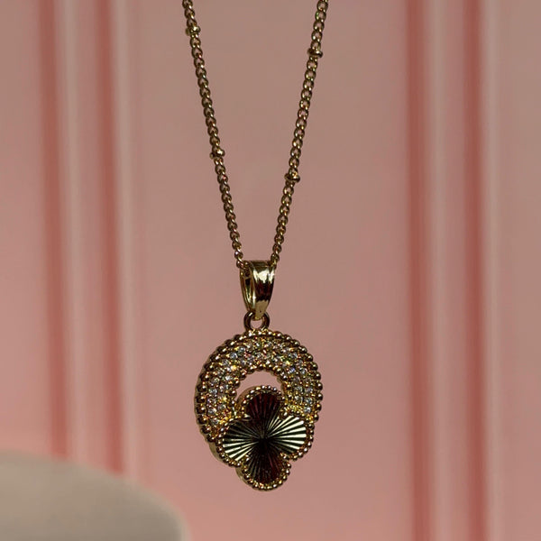 Collar Trébol con Circones