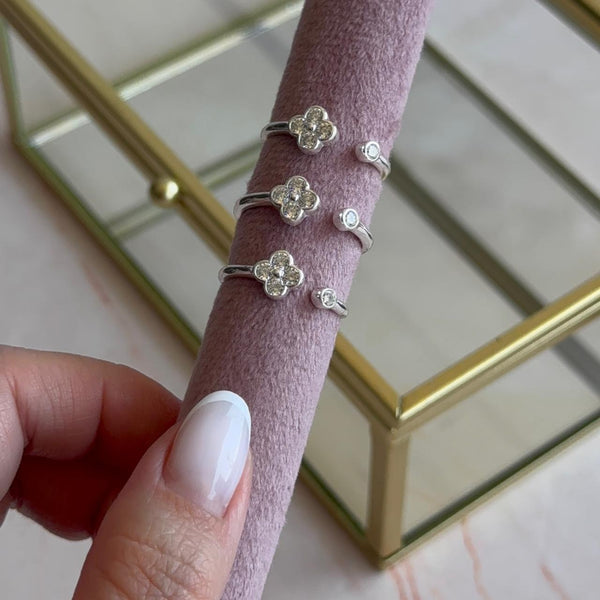 Anillo Flor Circones