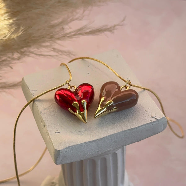 Collar Corazón Llamas Satín