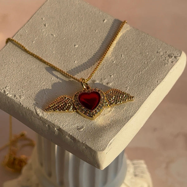Collar Detente Corazón Rojo Alas