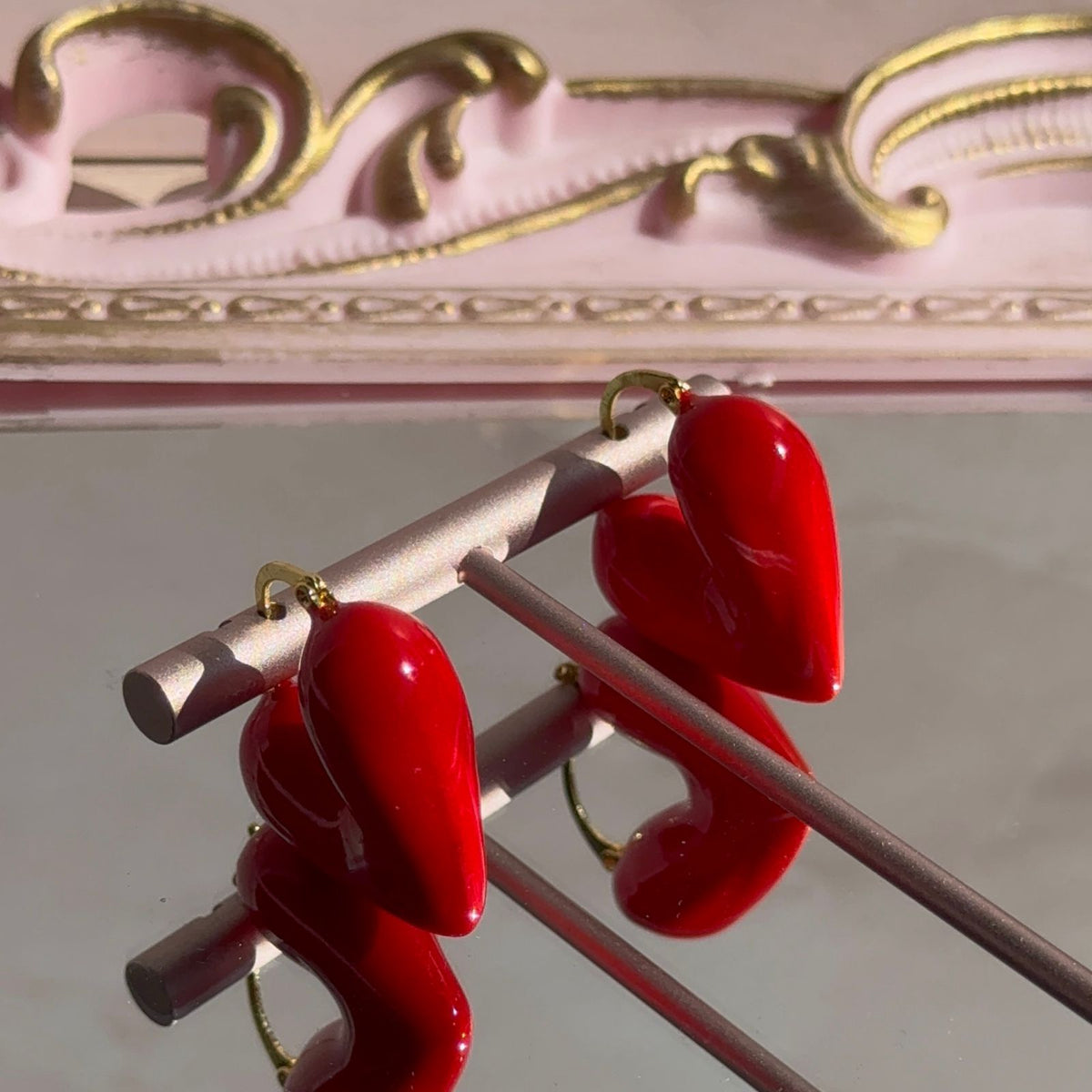 Aros Argollas Corazón Rojo