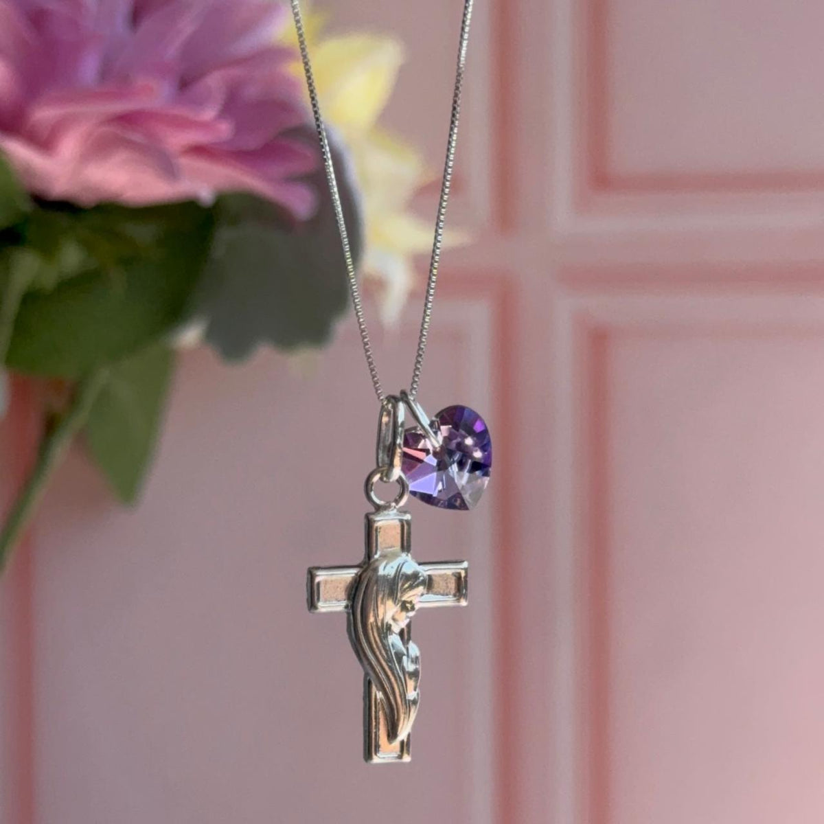 Collar Cruz Virgen y Corazón Cristal