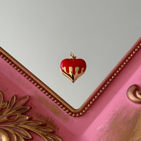Charm Corazón en Llamas