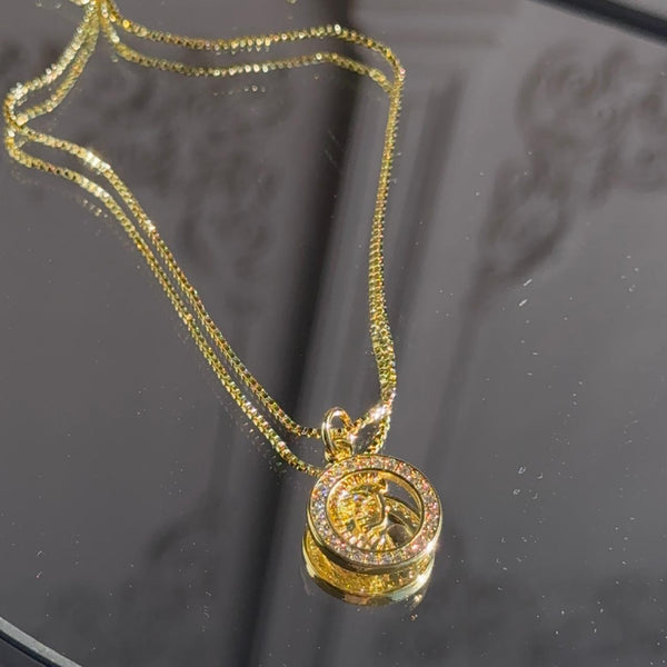Collar Virgen Niña Calada Circones