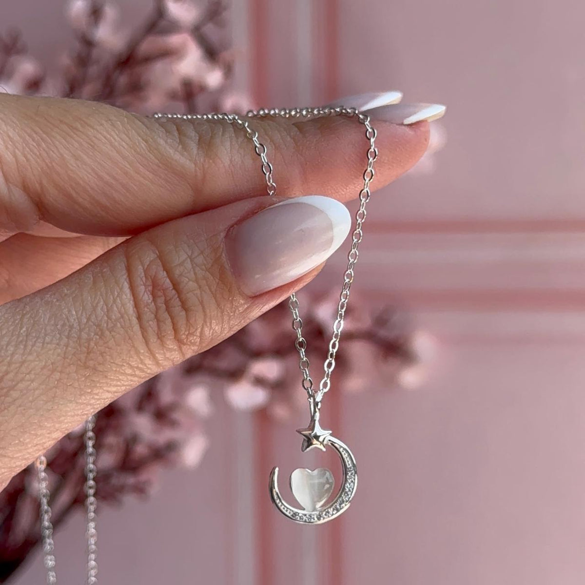 Collar Luna y Estrella con Piedra Luna