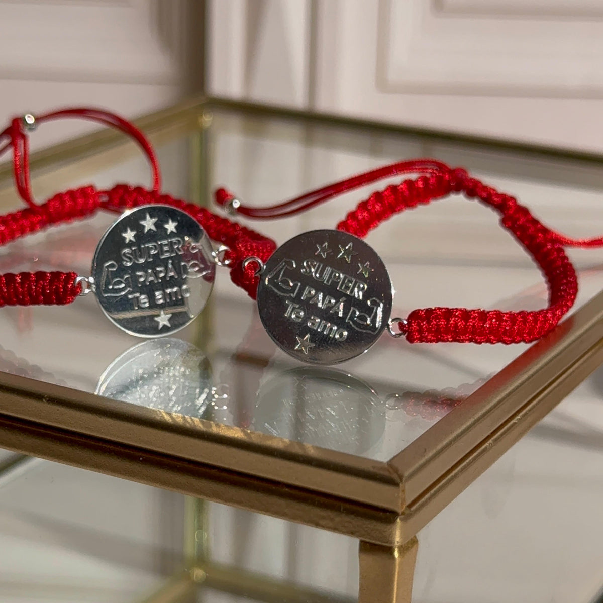 Pulsera Roja "Super Papá, Te Amo"